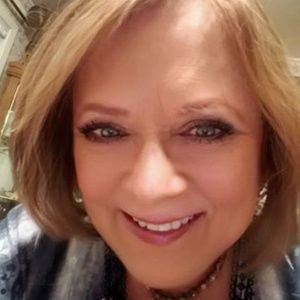 Meet your Posher, Cindy